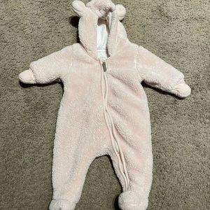 2/20 H&M light pink newborn teddy Sherpa
